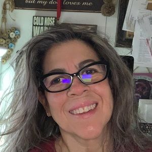 Meet your Posher, Vicky